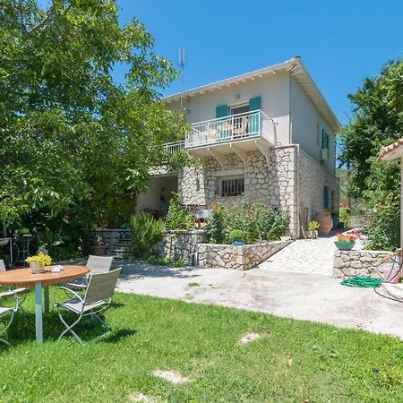 Appartement Avelia Blue à Asprogerakata Extérieur photo
